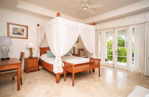 Schooner Bay Apartment | Schooner Bay 112 by Blue Sky Luxury