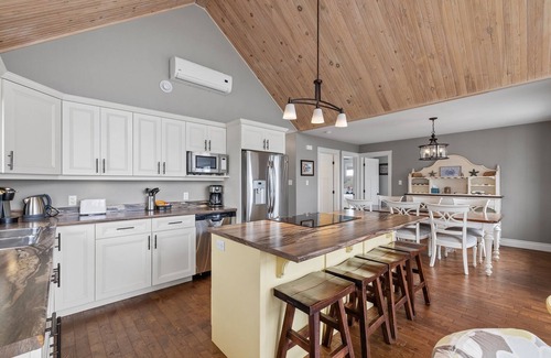 Stanley Bridge House | Schooner's Deck - Family friendly 4-bedroom home