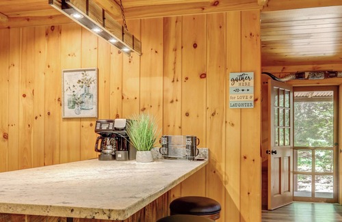Laurelton Cabin | Schrader Run Cabin Cozy&Charming, outdoor firepit w/swings, April dates reduced