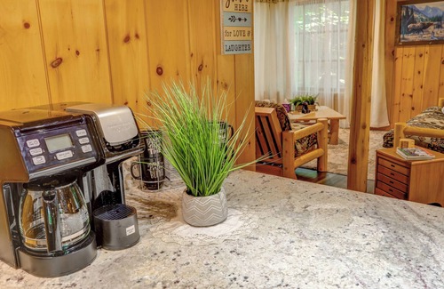 Laurelton Cabin | Schrader Run Cabin Cozy&Charming, outdoor firepit w/swings, April dates reduced