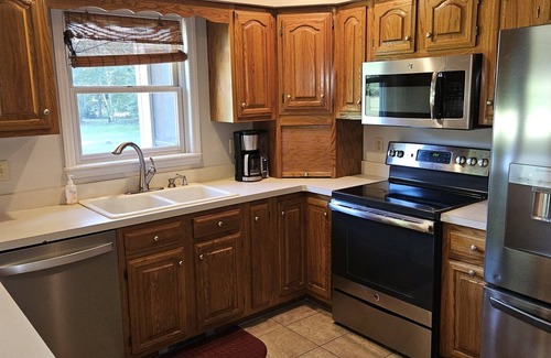 Pottersville House | Schroon Lake Waterfront - Hot Tub - Sleeps 19