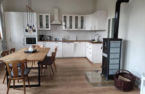 Birstein Apartment | Schulhaus Wettges