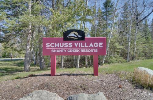 Mancelona Apartment | Schuss Mountain Resort Condo Steps to Golf!