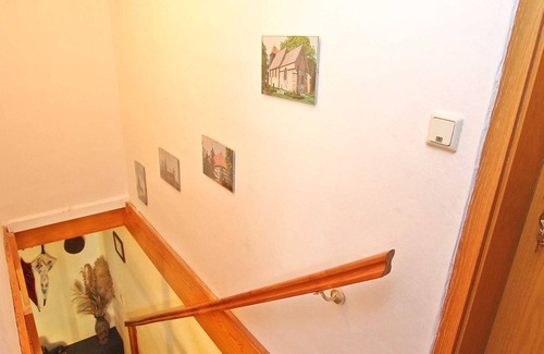 Malchin Apartment | SCHW 1051 - room 1 - fitter's room Malchin SCHW 1050