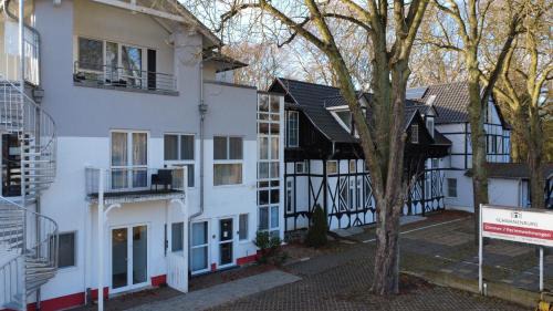 Buch Apartment | Schwanenburg Apartments