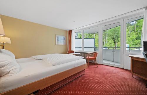 Altensteig Apartment | Schwarzwaldapartment Nr 17 30qm Doppelbettbett Rustikal