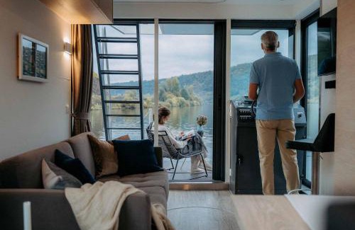Merzig Boat Rental | Schwimmende Ferienwohnung auf der Saar