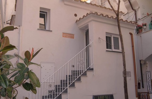 Amalfi Apartment | SCIROCCO APARTMENT - CENTER OF AMALFI WITH TERRACE