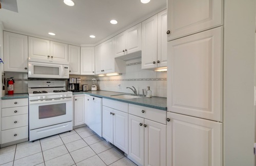 Minot Condo | Scituate Vacation Rental - Walk to the Beach!