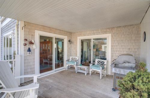 Minot Apartment | Scituate Vacation Rental - Walk to the Beach!