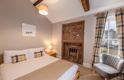 Wing House | Scotch Arms Mews Bed & Breakfast