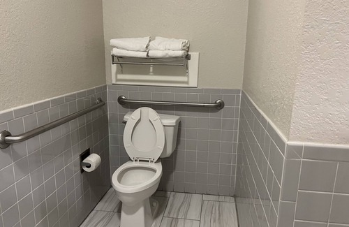 East Downtown Houston Hotel | Scott Inn Suites - Downtown Houston