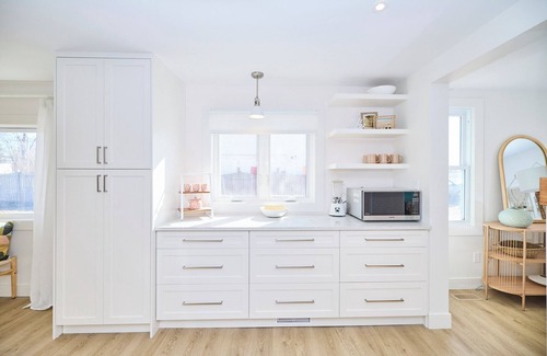Crystal Beach Cottage | Scott McGillvary's Beachside Abode across from Stunning Bay Beach. New HOT TUB!