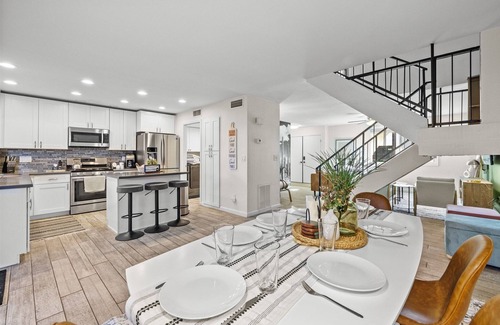 Entertainment District House | Scott Pad - Remodeled space, centrally located, large pool!