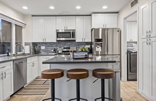 Entertainment District House | Scott Pad - Remodeled space, centrally located, large pool!