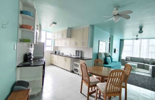 Saint Michael's on Sea Apartment | Scottburgh Views - Smile & Wave