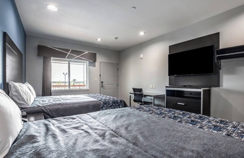 Katy Hotel | Scottish Inn Katy Queens Room, Non Smoking, Free Breakfast, Near Heritage Park
