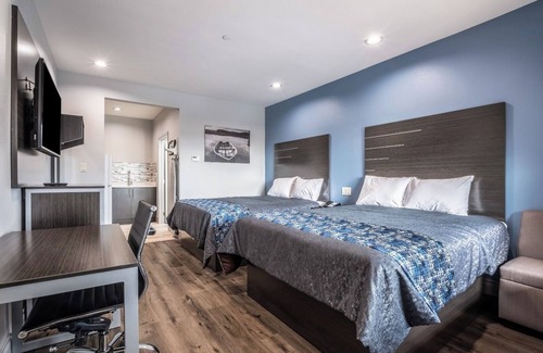 Katy Hotel | Scottish Inn Katy Queens Room, Non Smoking, Free Breakfast, Near Heritage Park