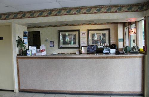 Powell Hotel | Scottish Inn Knoxville