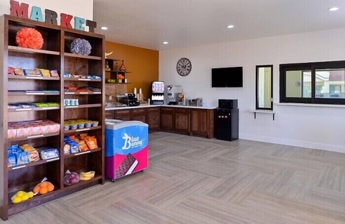 Conroe Hotel | Scottish Inn & Suites
