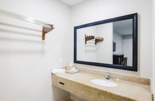 Wharton Hotel | Scottish Inn & Suites