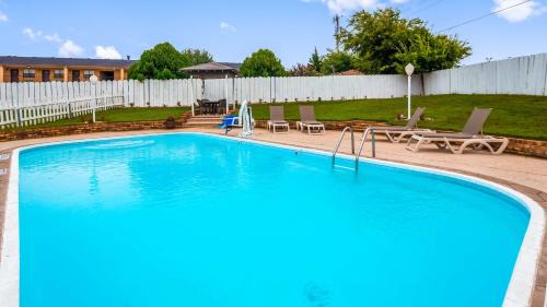 Decatur Hotel | Scottish Inns - Decatur