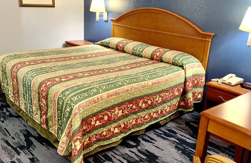 Washington Ave./ Memorial Park Hotel | Scottish Inns Westcott Street