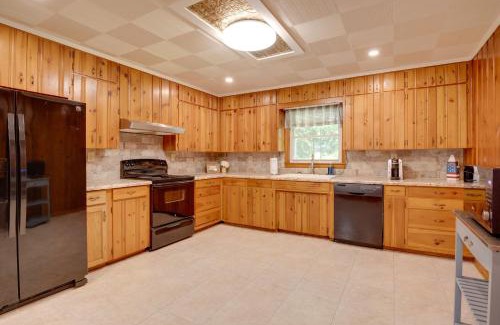 Scottsboro House | Scottsboro Retreat 4 Mi to Guntersville Lake