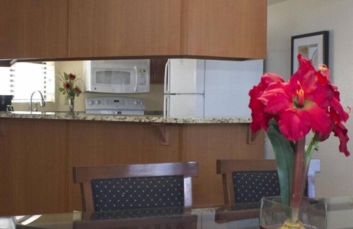 Arcadia Condo | Scottsdale Camelback Resort Elegant 2BR Condo with Garden