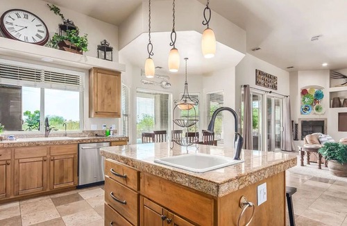 Central Scottsdale House | Scottsdale Escape|Pool,Hot tub,MiniGolf,FirePit
