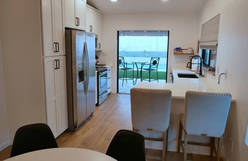 Greenbrier East Villas House | Scottsdale Kierland home HEATED POOL, jacuzzi, safety fence, close to everything