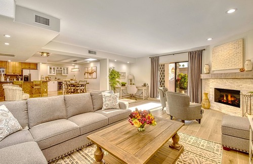 South Scottsdale House | Scottsdale/McCormick Ranch Santa Fe - Private Courtyard - Fire Pit & BBQ