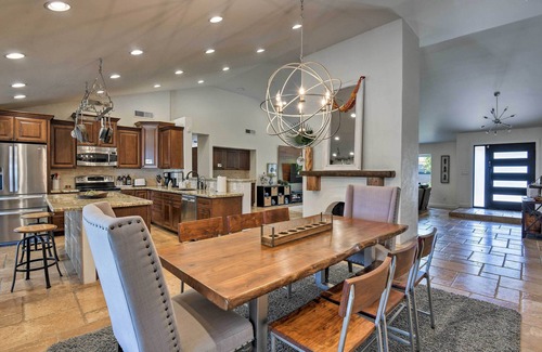Buenavante House | Scottsdale Oasis w/Outdoor Bar & Pool!