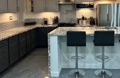 Scottsdale Estates Ten House | Scottsdale Outdoor Oasis with Brand New Hot Tub!