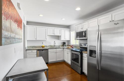 Cavalier Vista House | Scottsdale Saguaro-Hot Tub-Pool- in Old Town