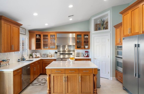 Sunset Ridge House | Scottsdale Star Wars Retreat! Pool~Game Room~BBQ~Outdoor Bar-NEW Fire Pit!