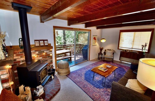 Pine Cove Cabin | Scout’s Hideaway! Modern boho-chic cabin w/views & A/C