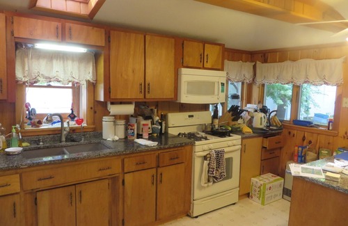 Belgrade Cottage | Screen Porch with see thru roof, BQ, 30' from sandy beach, canoe and 3 kayaks