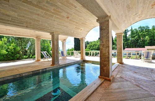 Monteverdi Marittimo Apartment | Sculture 3 - Holiday Rental with swimming pool on the Tuscan Coastline