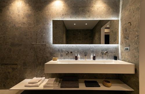 Adamas Apartment | Scylla Concept Suites