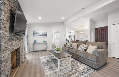 Serra Mesa House | SD Vacation Heart of San Diego Fully Renovated