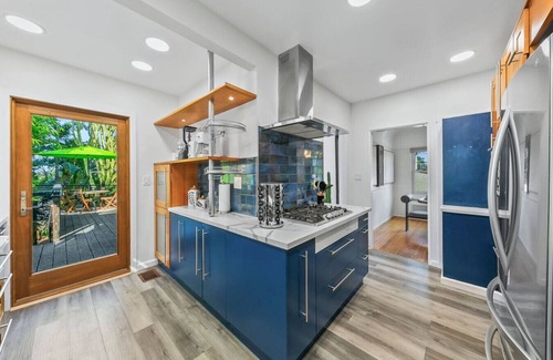 North Park House | SD1- HeatedPool | Sleeps11 | 10mins to SD Zoo