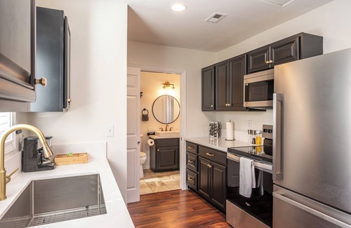 El Cerrito House | SDSU Central Cozy Casita - Fast Wi-Fi - Walkable
