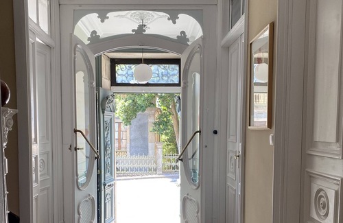 Vilagarcia de Arousa Villa | SEÑORIAL HOUSE ON THE COAST WITH WONDERFUL PORCH