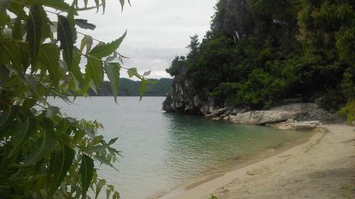 Carles Resort | Se San Beach Resort-Isla de Gigantes