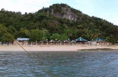 Carles Resort | Se San Beach Resort-Isla de Gigantes