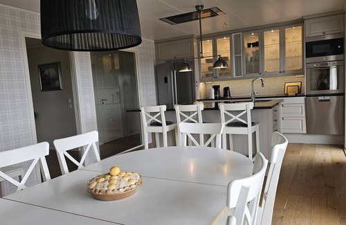 Svanesund Ski Chalet | SE09140