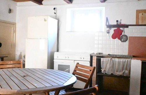 Bettolelle Apartment | SE143 - Senigallia, farmhouse surrounded by green hills