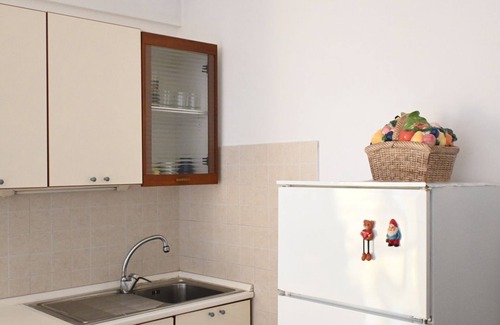 Senigallia Apartment | SE157 – Senigallia, comfortable three-room apartment with porch