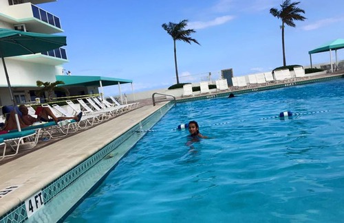 Hollywood South Central Beach Condo | SEA AIR TOWERS Hollywood Beach, Florida